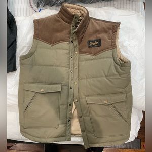 New Howler Bros. Rounder Vest PrimaLoft Vest Size Medium